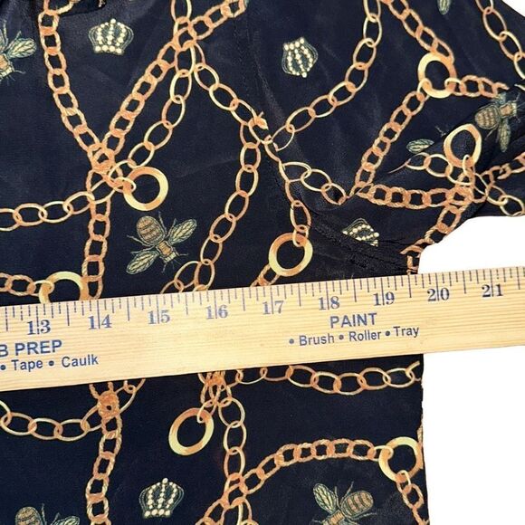 DG2 Diane Gilman Collection Silk Blend Top bee, chains, gold bling button up - Picture 7 of 9